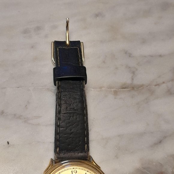 Vintage Lorus Quartz Mickey Mouse Disney Watch Y975-6A20 New Battery - Picture 2 of 10